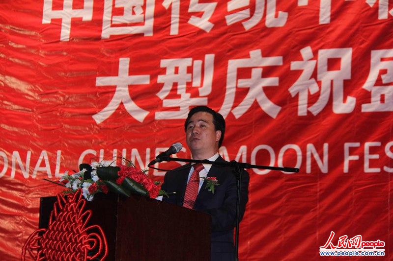 南部非洲中华福建同乡总会会长扬天峙致辞。苑基荣摄