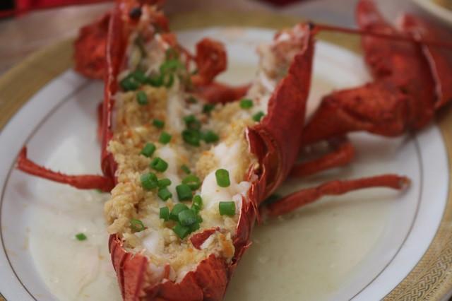 三亚,每天都是不一样的风景,展现我们性感的身子