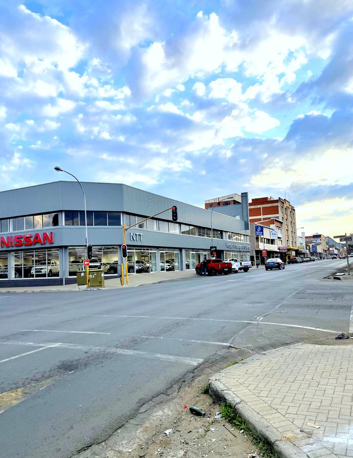 自由州省华商30万兰特被抢 三名抢匪已落网